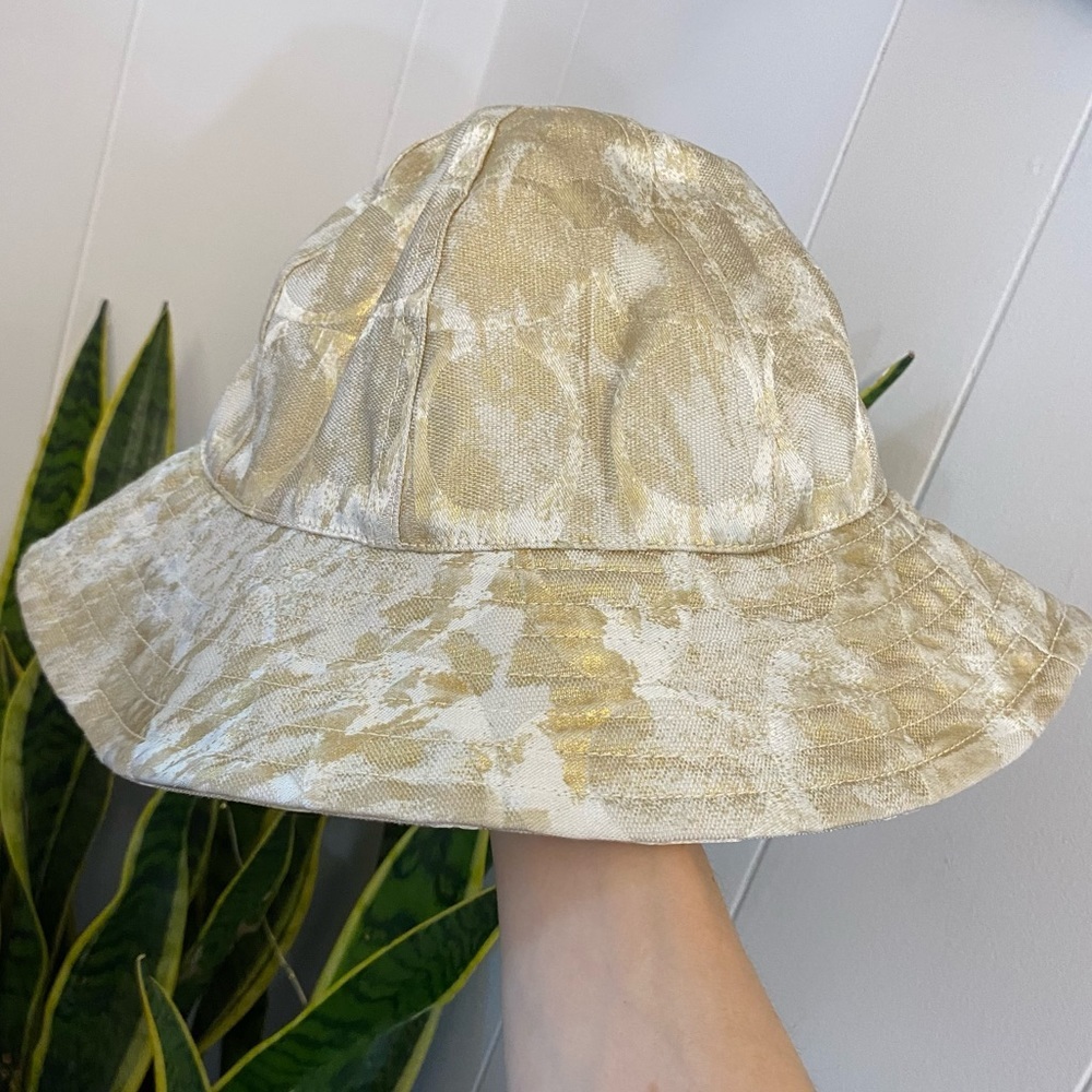 Y2K Coach Leatherware Bucket Hat Metallic Gold Signature Logo Pattern Sun Retro